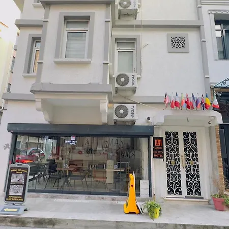 Hotel La Old 3*
