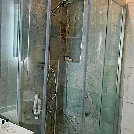 La Old Hotel 3*
