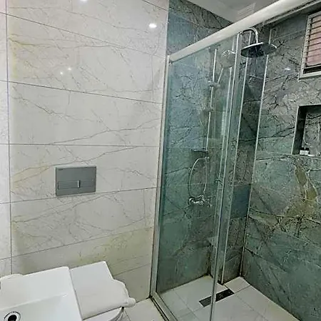 Hotel La Old 3*